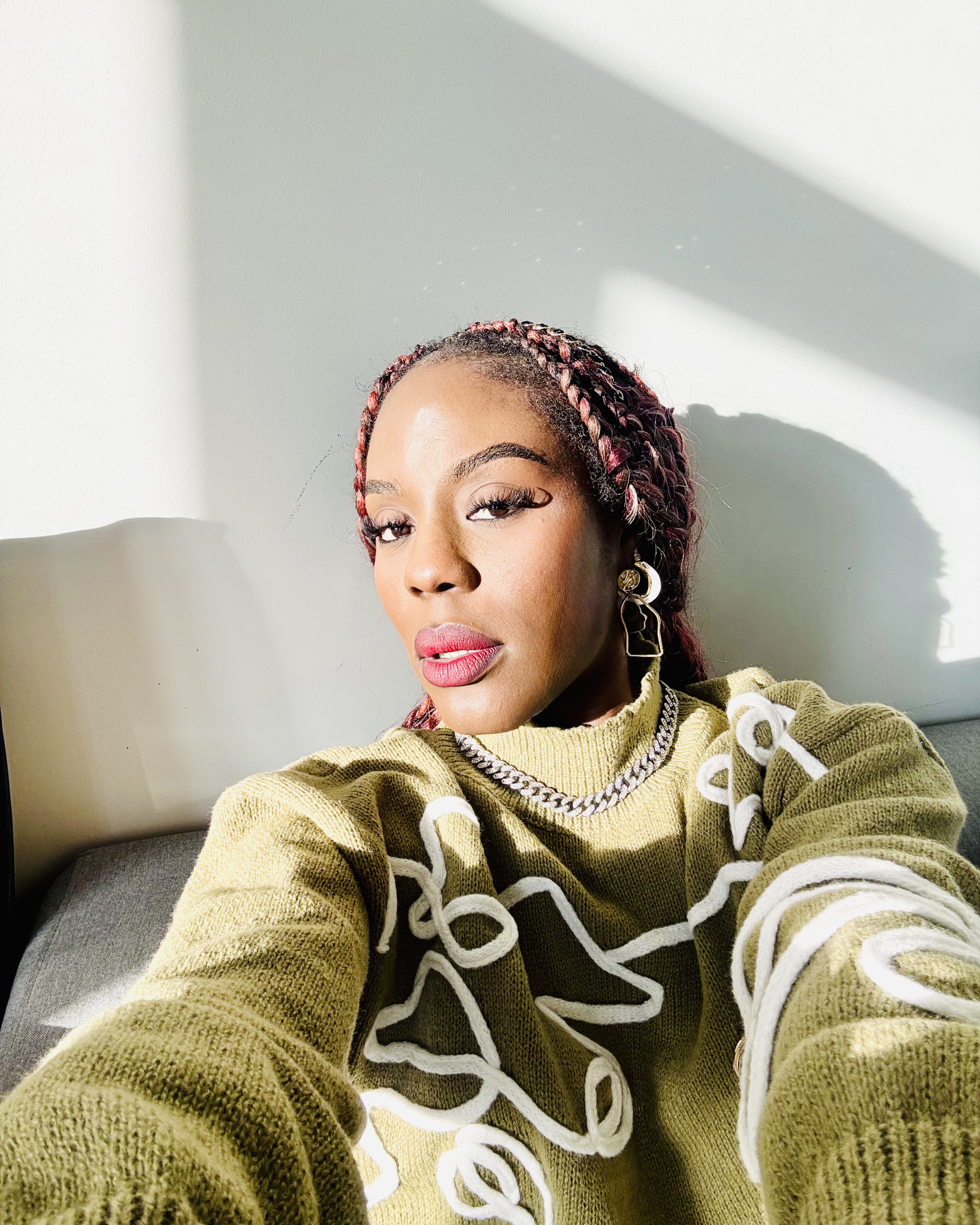 Fafa Modey at her desk